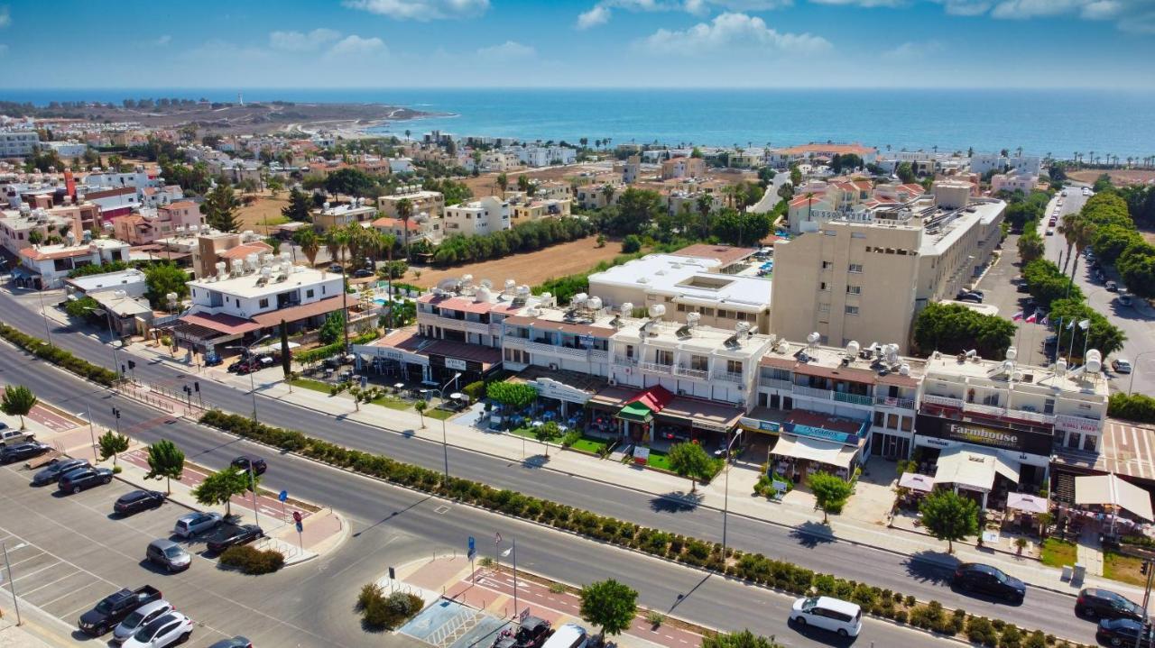 Seaview 3 Bedroom Kings Road Penthouse Paphos Exteriör bild