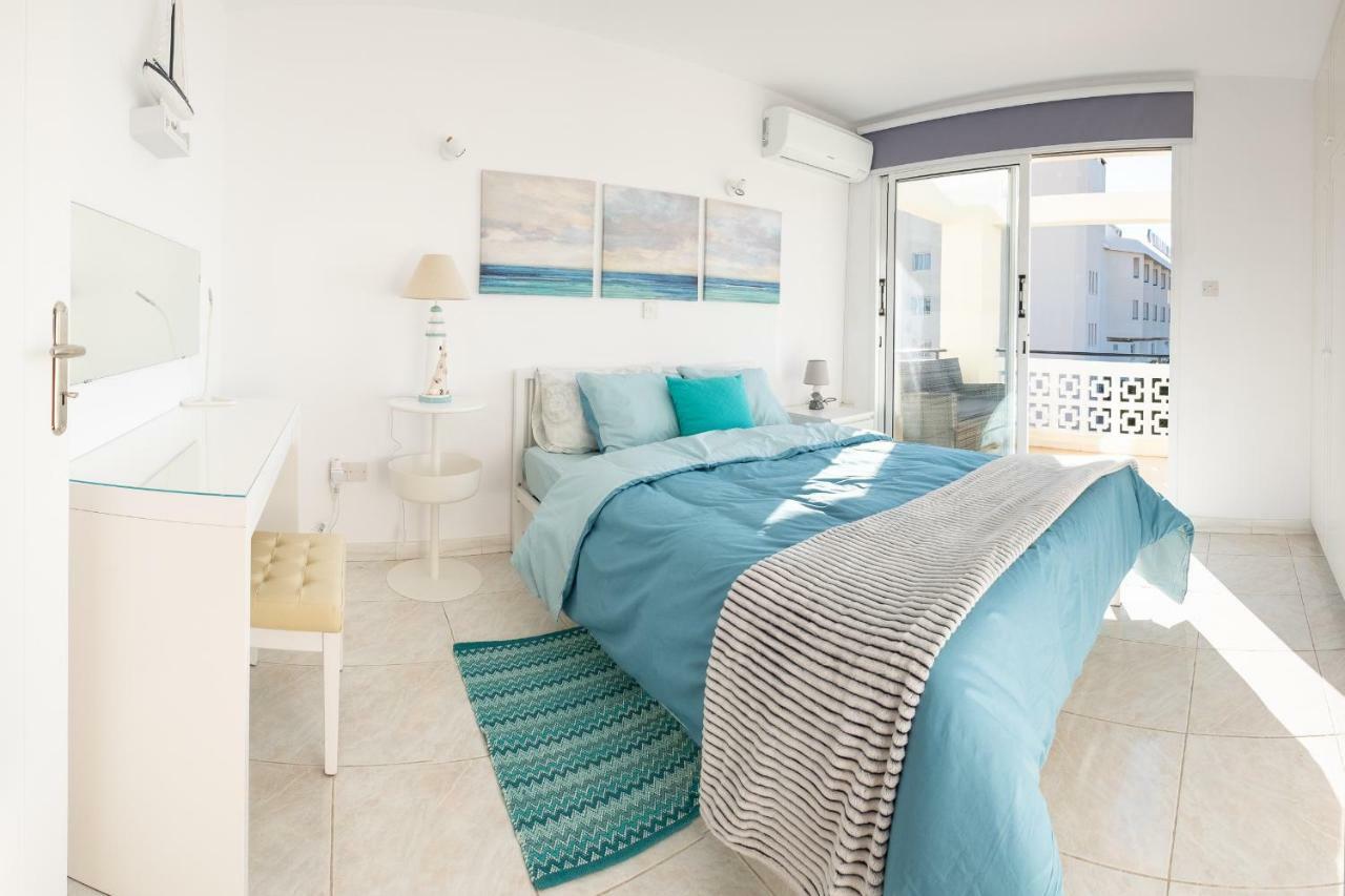Seaview 3 Bedroom Kings Road Penthouse Paphos Exteriör bild